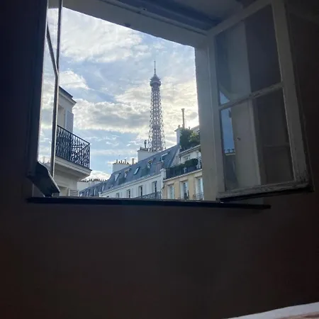 Madame Chic * Paris